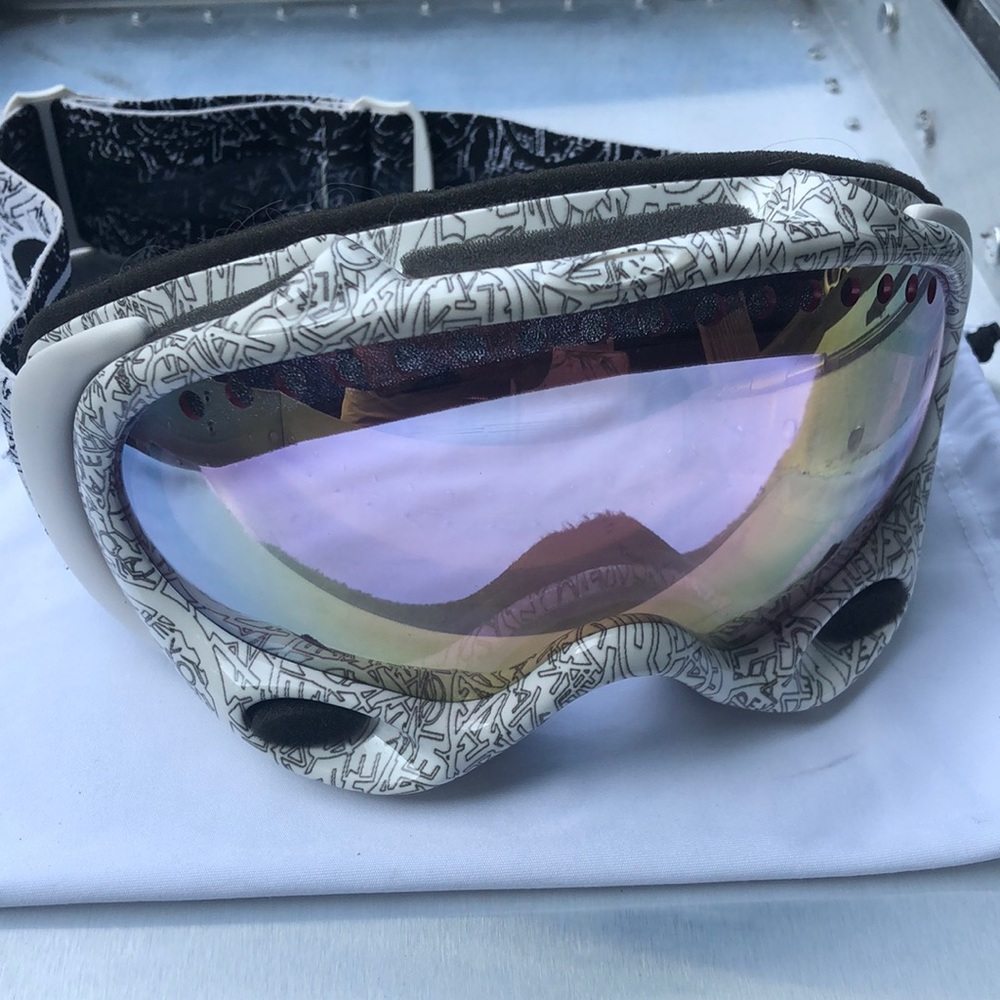 Oakley arts A frame Ski goggle